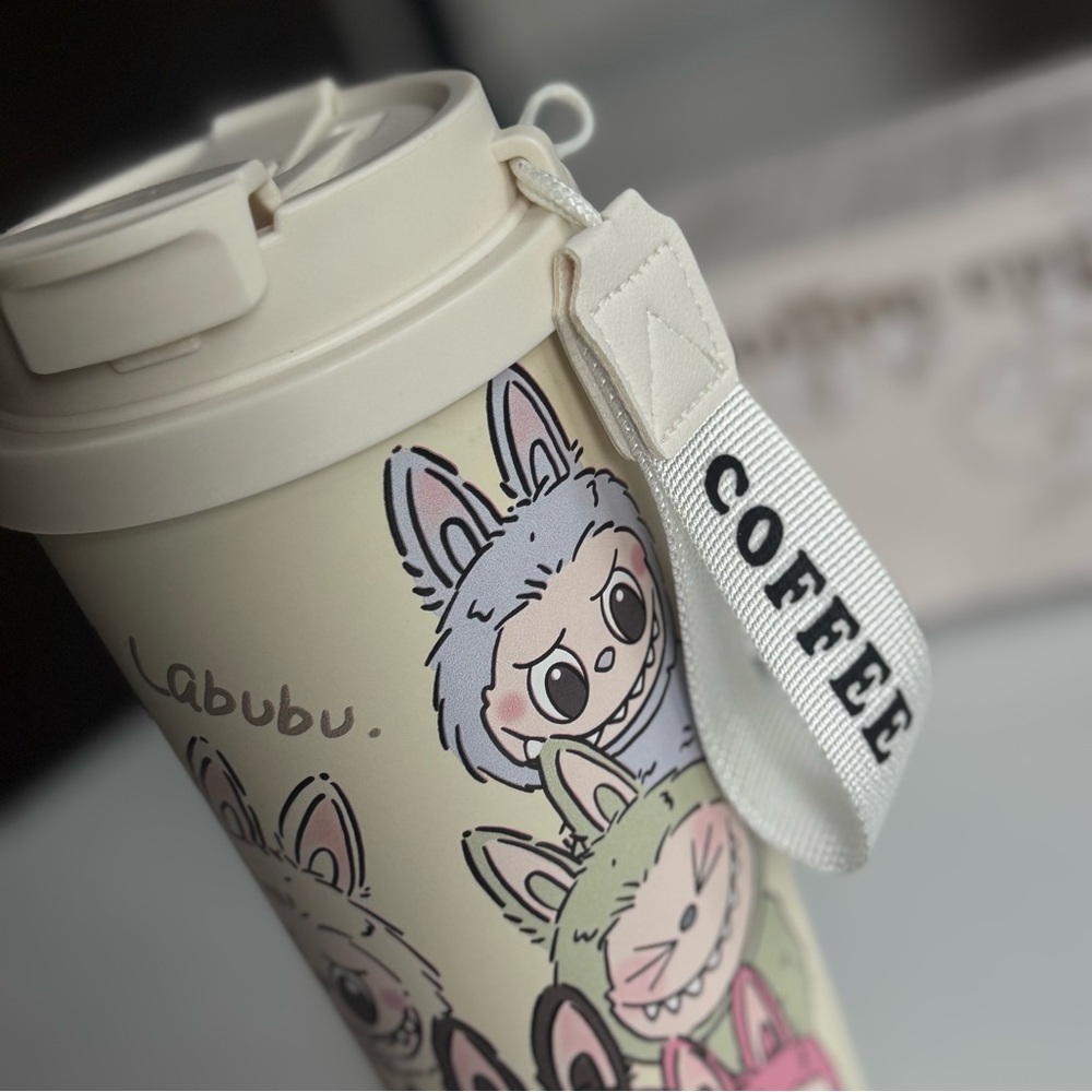 Coffee Travel Mug Cup- Cream Labubu Macaron print with charm - Picture 2 of 9